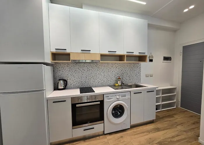 Urban Oazis -central & Steps To Attractions Διαμέρισμα *